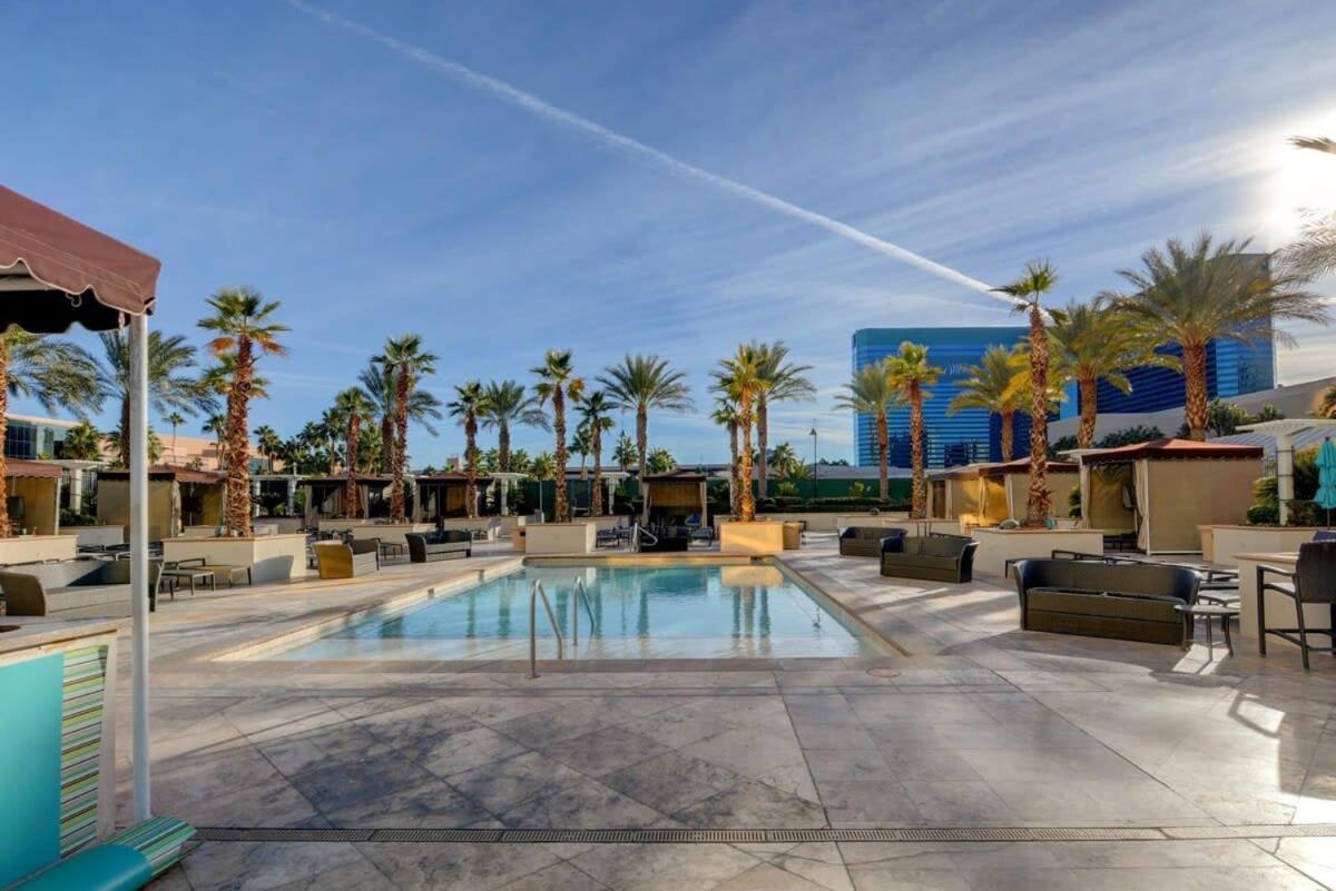Mgm Signature-08-803 F1 Track & Strip View Studio Las Vegas Extérieur photo